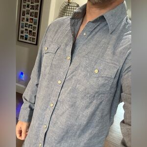 (2) Men’s Button Down Western Style Shirts
